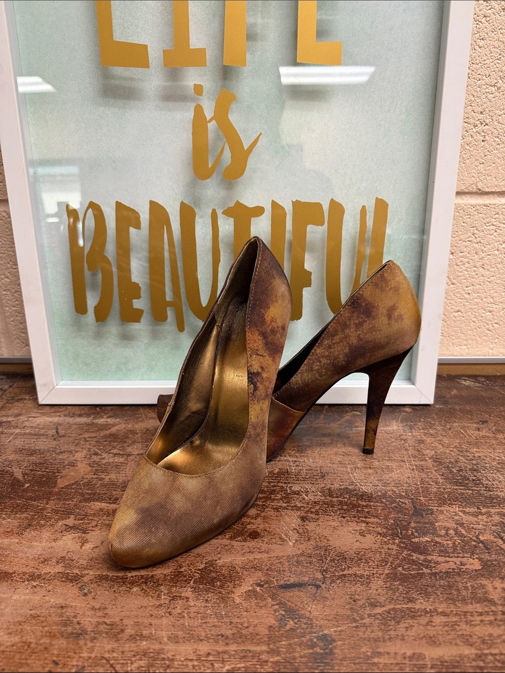 NWT BKE sole Classic Women's Pointed-Toe High Heels in Brown size 7.5